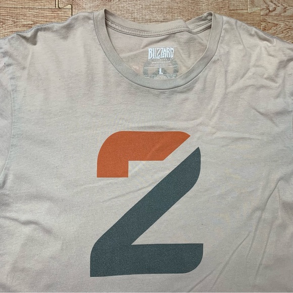 Overwatch 2 Shirt Men’s Size Large BlizzCon Video Game Graphic Tee Blizzard Rare - Picture 4 of 10